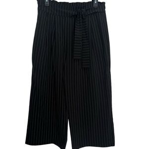 Matty M black & white striped cropped palazzo‎ pants small